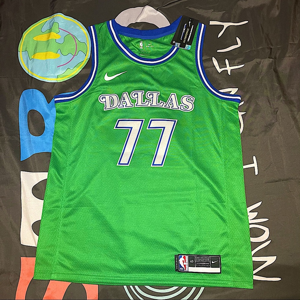 dallas Mavericks Luka Doncic NBA jersey